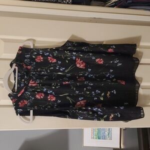 Mock Neck Floral Shell, White House Black Market